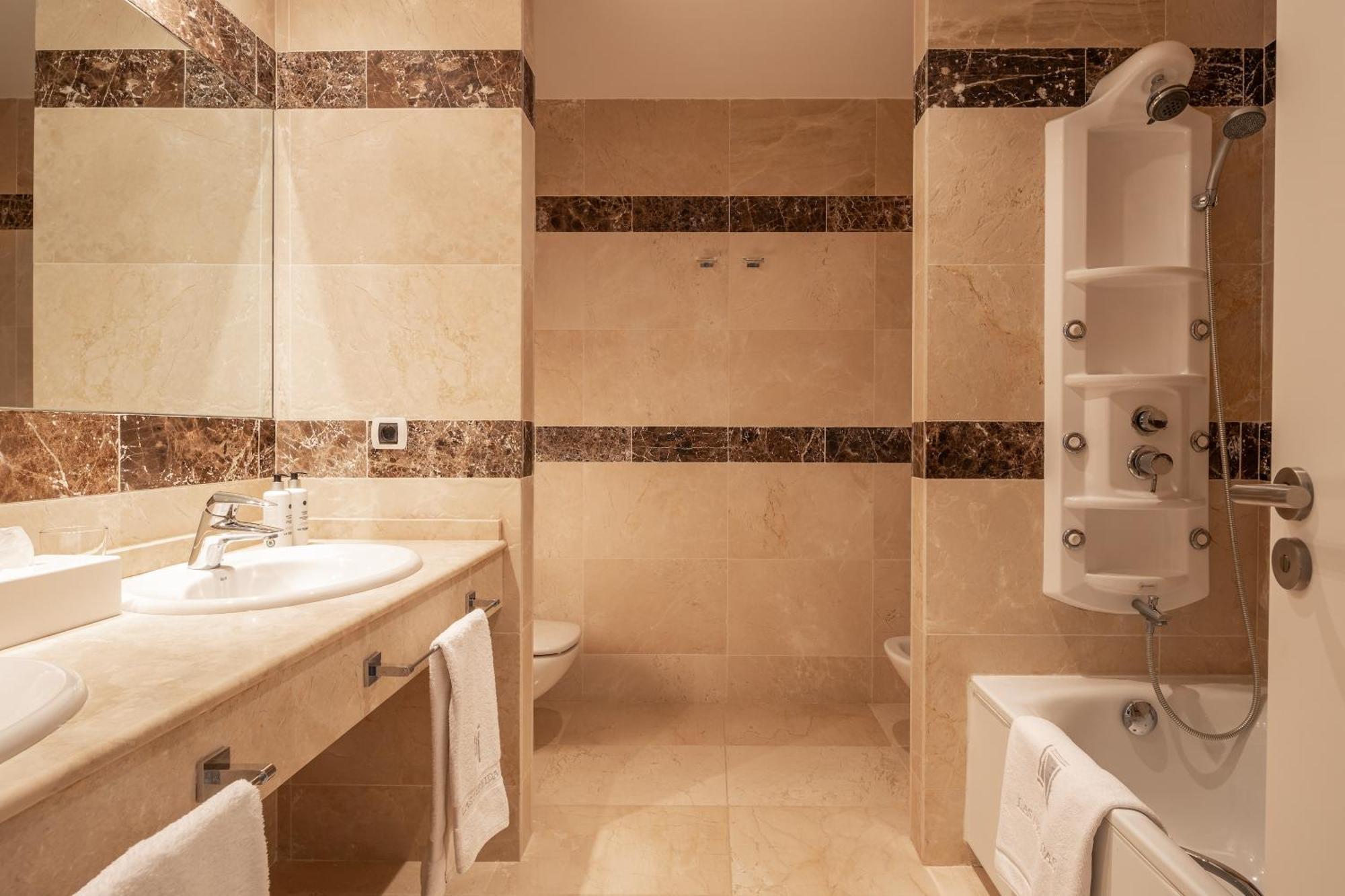 Las Nereidas Altea Beach Villas Екстериор снимка